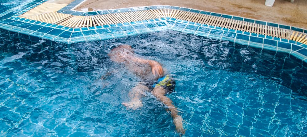 drowning child in pool